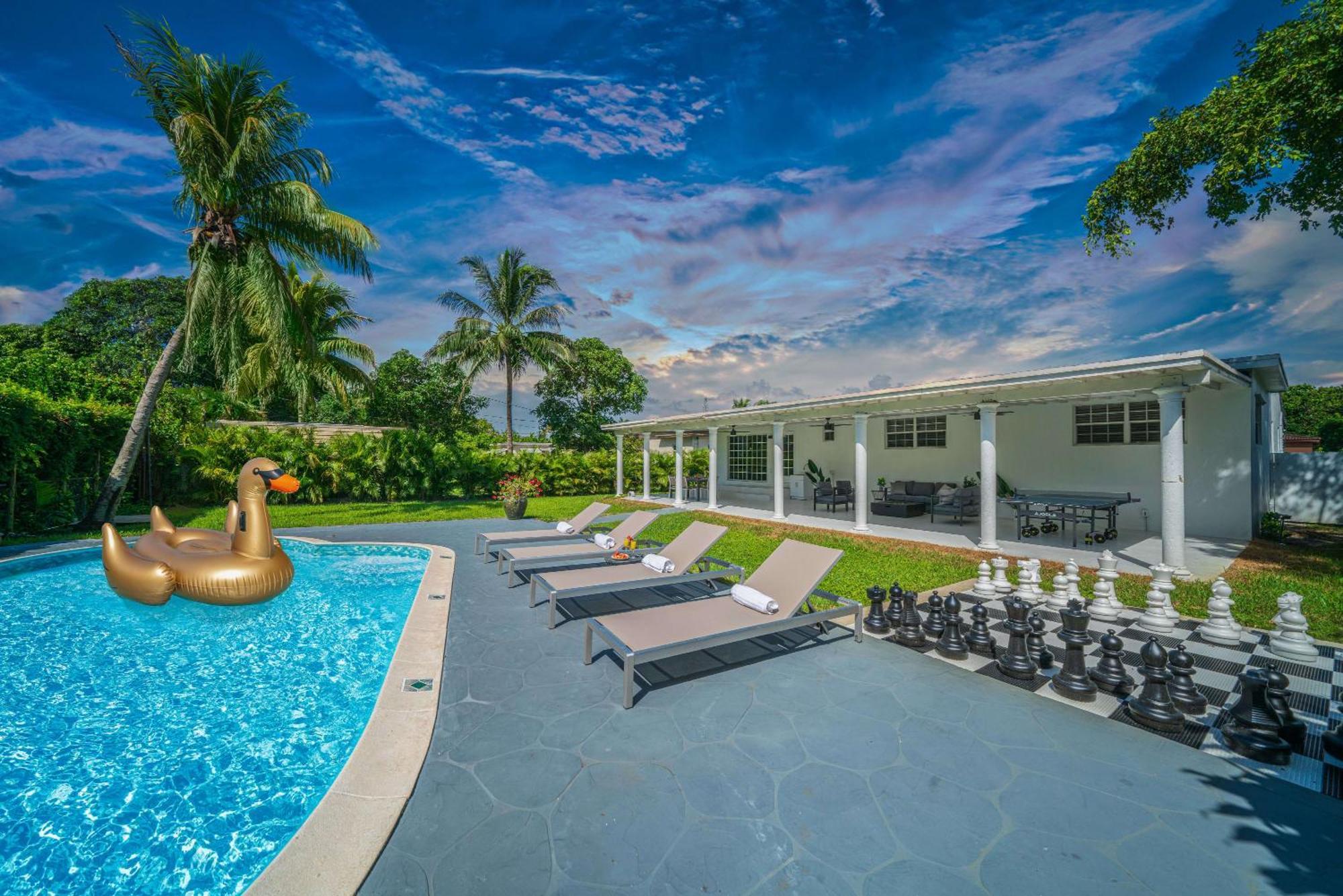 New Tropical Oasis Retreat In Miami Exterior foto